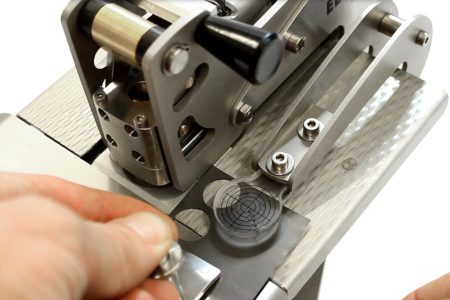 Reduce waste by using ECC-StopRail crosshairs for a precision cut